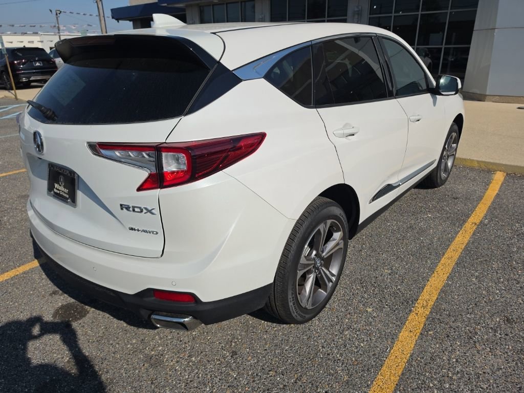 Used 2025 Acura RDX w/ Technology Package image 4