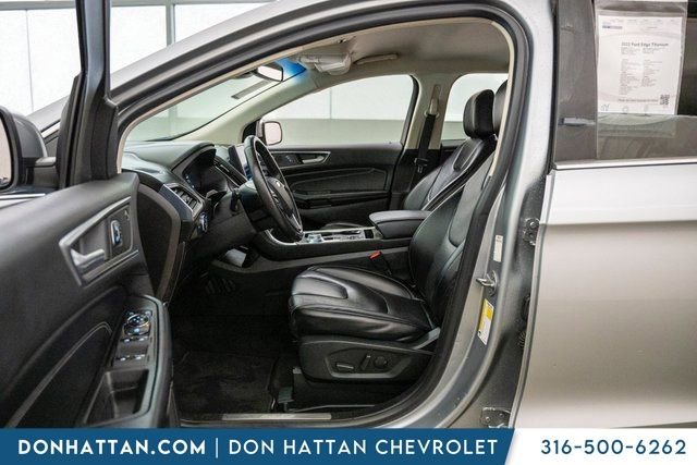 Used 2022 Ford Edge Titanium image 5