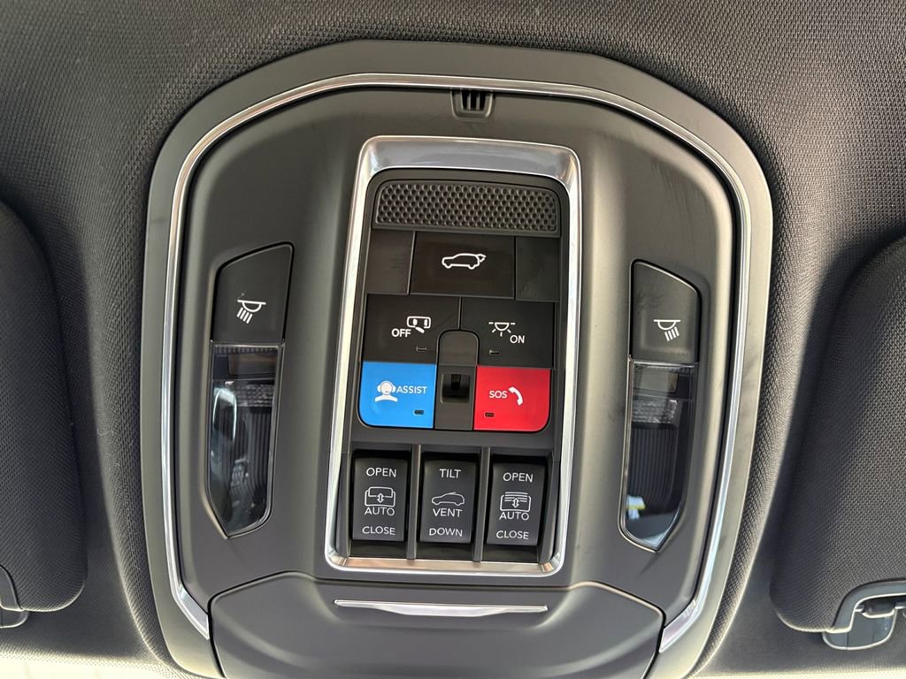 New 2026 Jeep Cherokee Limited image 30