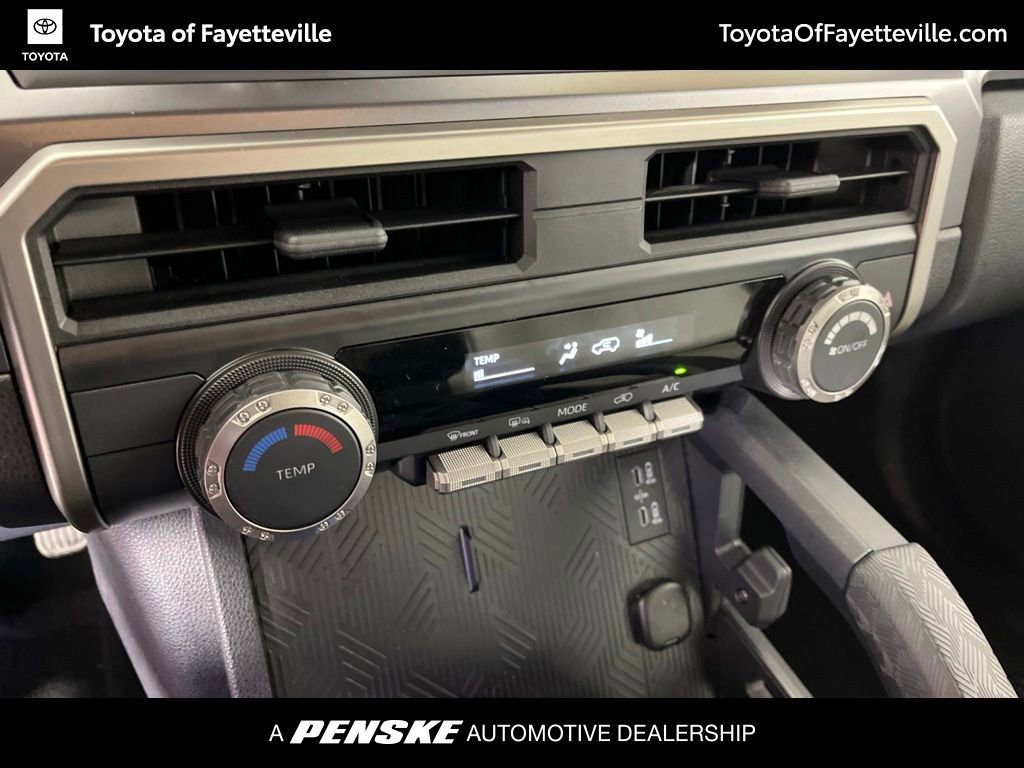 Certified 2025 Toyota 4Runner SR5 AWD/4WD image 28