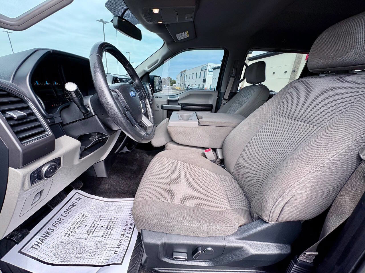 Used 2017 Ford F150 XLT w/ Equipment Group 302A Luxury AWD/4WD image 11