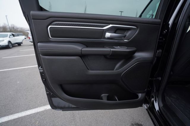 New 2026 RAM 1500 Big Horn AWD/4WD image 15