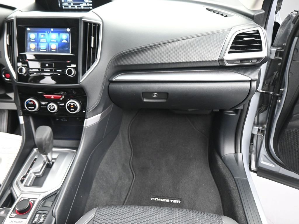 Used 2023 Subaru Forester Premium image 46