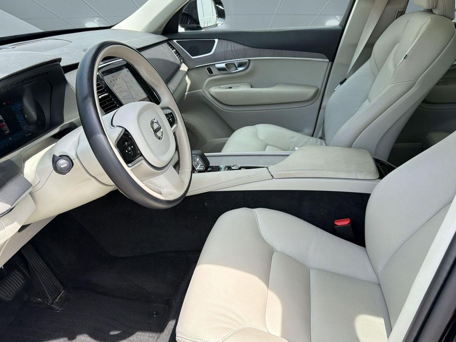 Certified 2024 Volvo XC90 B6 Plus w/ Protection Package Premier AWD/4WD image 21