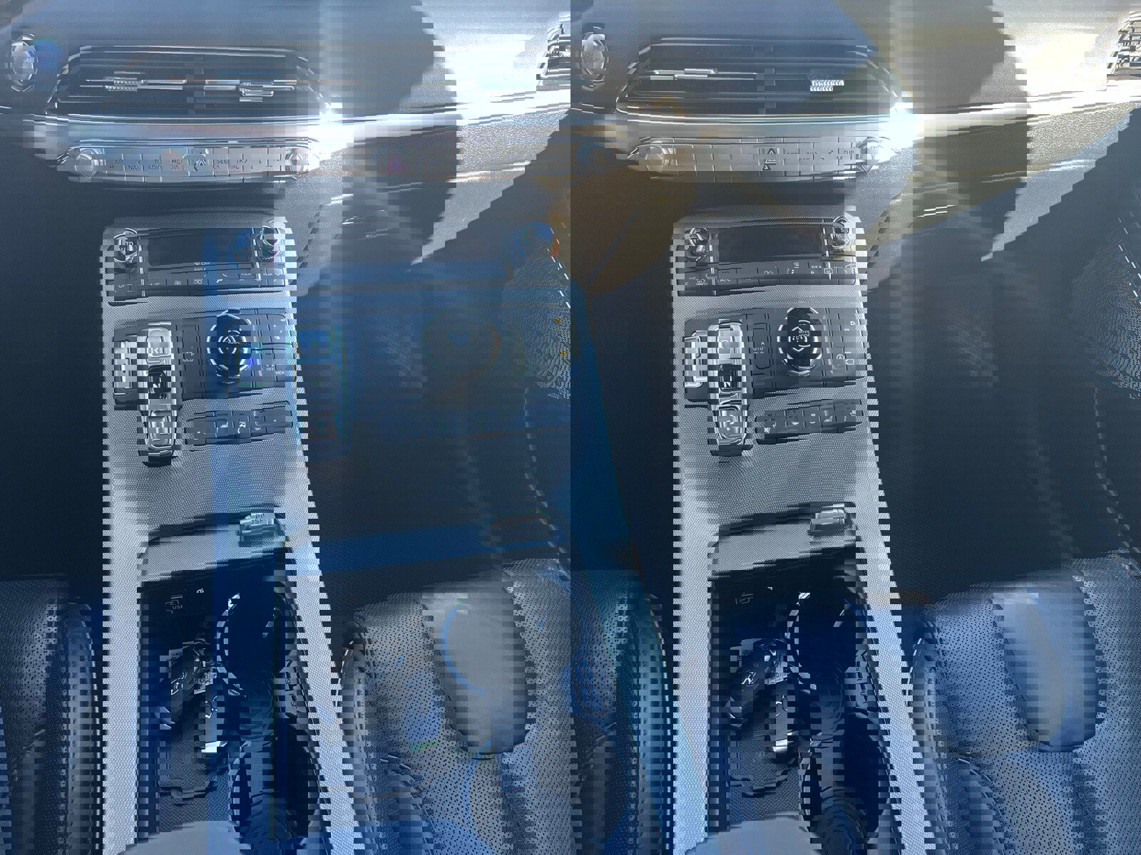 Used 2022 Hyundai Palisade Limited image 38