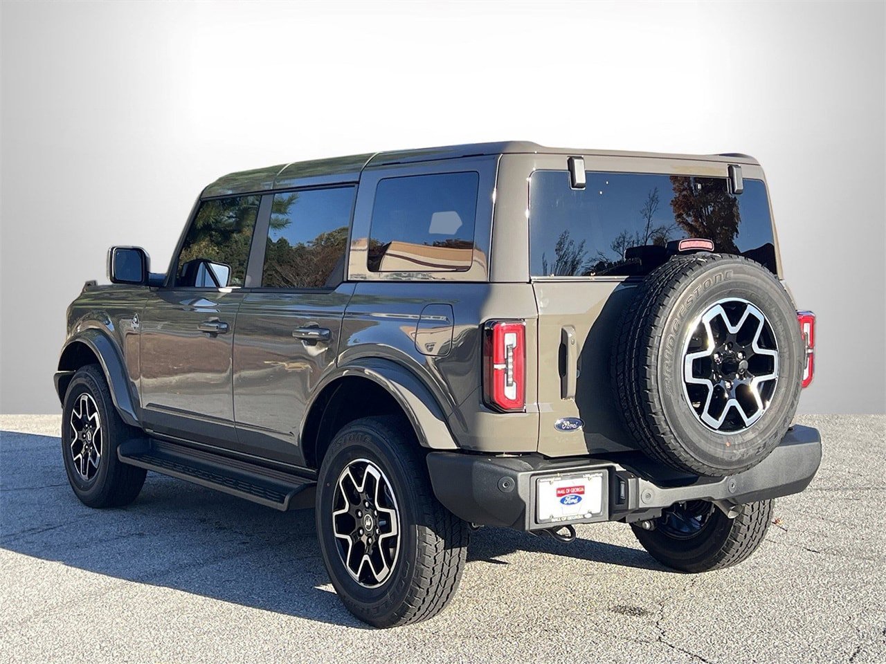 New 2025 Ford Bronco Outer Banks image 24