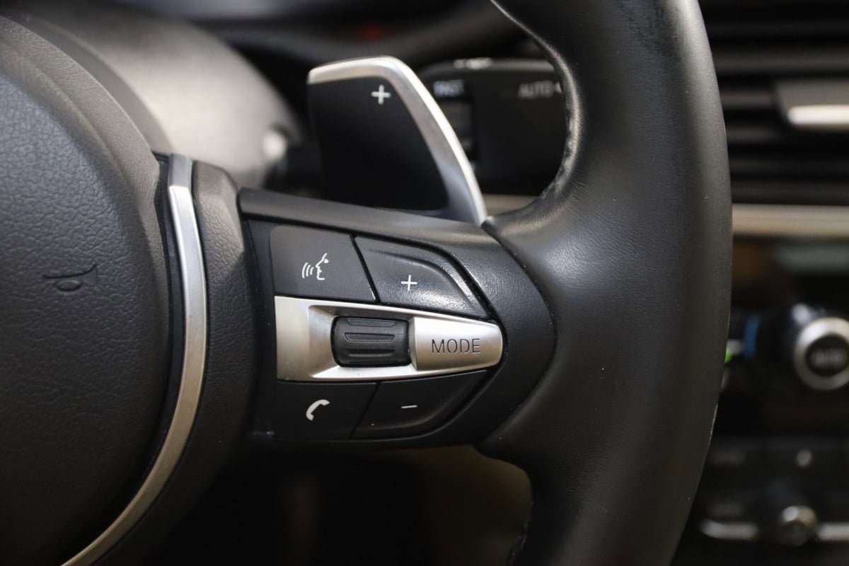 Used 2018 BMW X4 M40i image 36