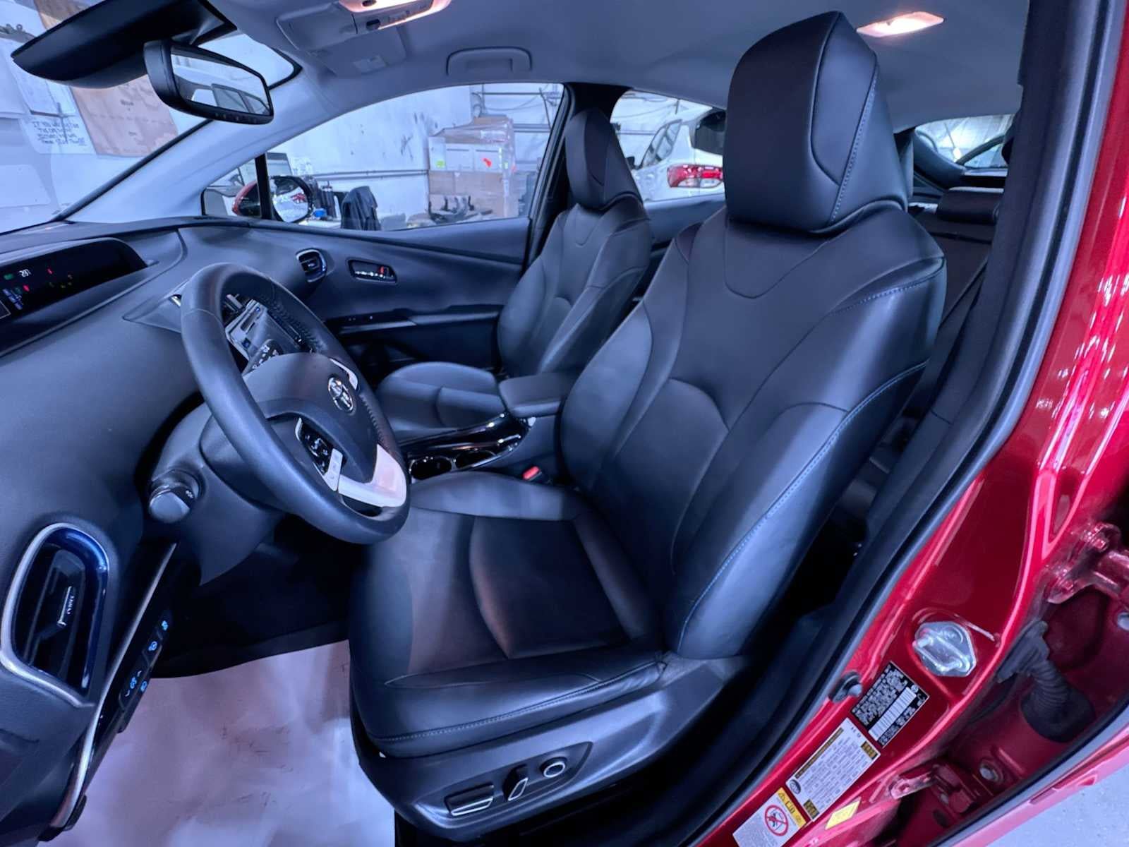 Used 2017 Toyota Prius Four Touring w/ Premium Convenience Package FWD image 14
