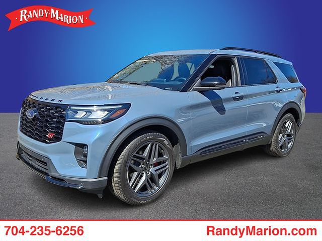 Used 2025 Ford Explorer ST AWD/4WD image 1