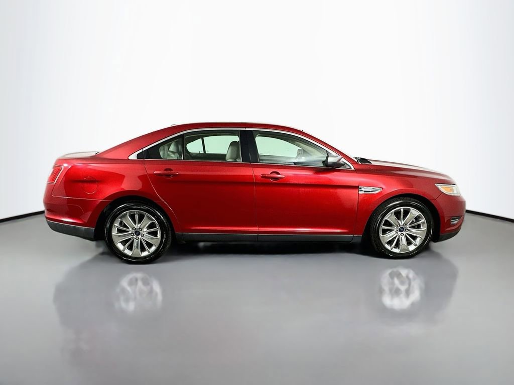 Used 2012 Ford Taurus Limited FWD image 7