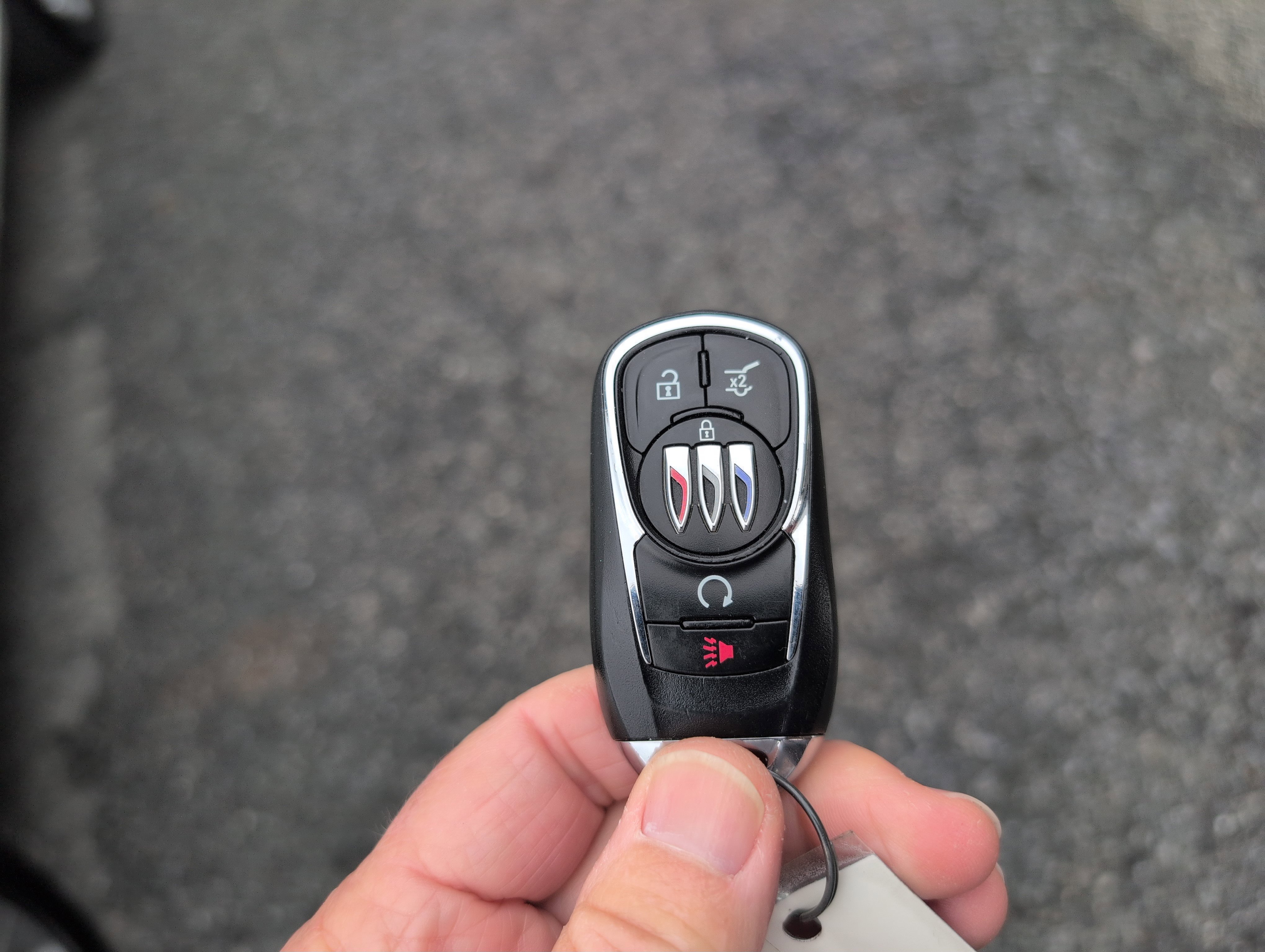 Used 2024 Buick Envista Avenir image 13