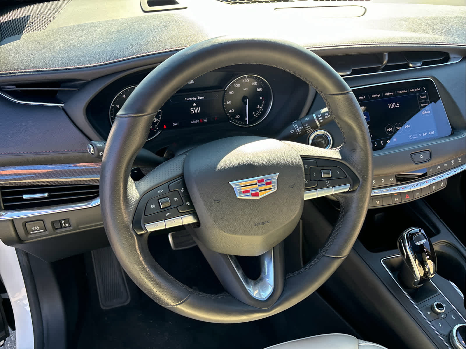 Used 2023 Cadillac XT4 Sport image 11