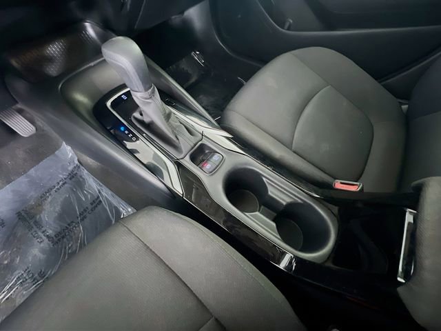 Used 2020 Toyota Corolla LE FWD image 25