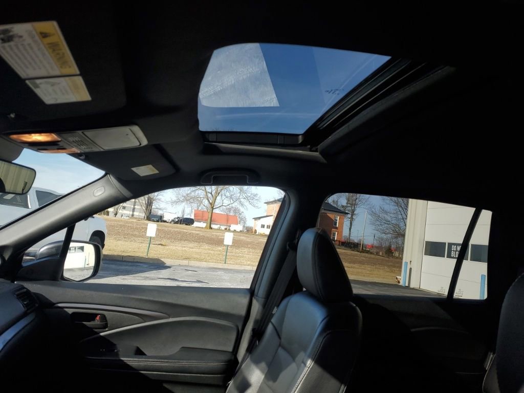 Used 2024 Honda Passport EX-L image 15