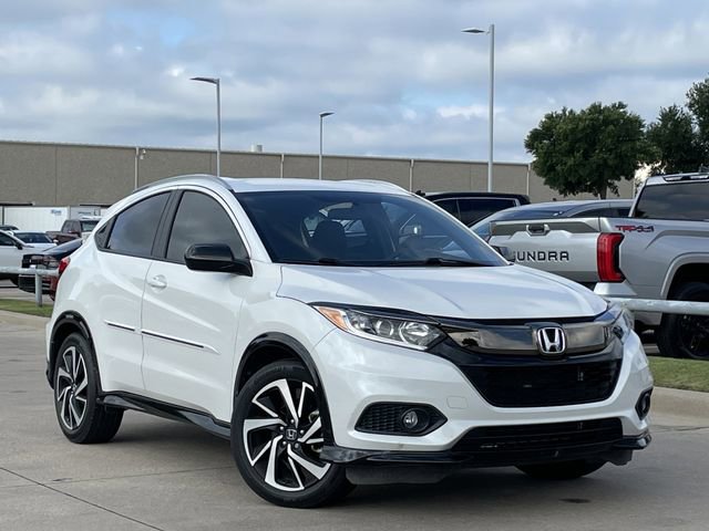 Used 2019 Honda HR-V Sport image 2
