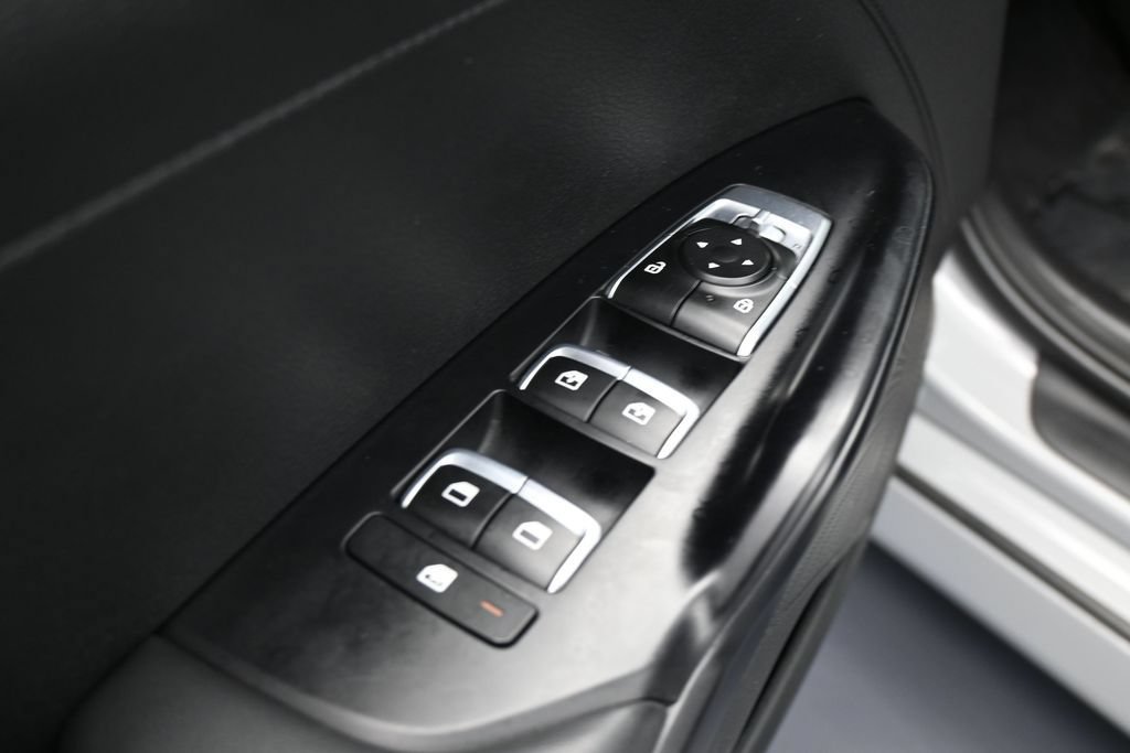 Used 2023 Kia K5 GT-Line FWD image 28
