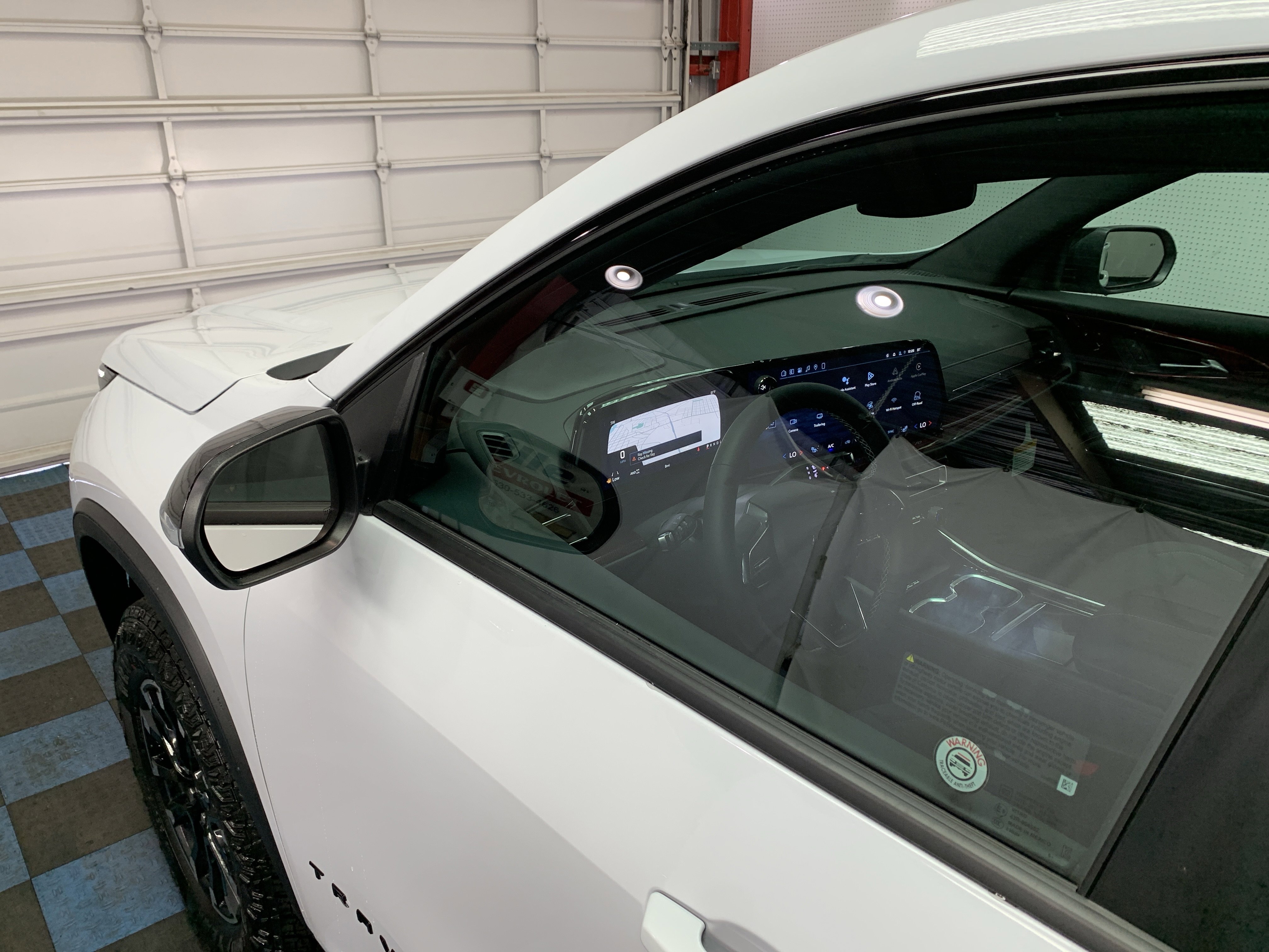 New 2026 Chevrolet Traverse Z71 image 8