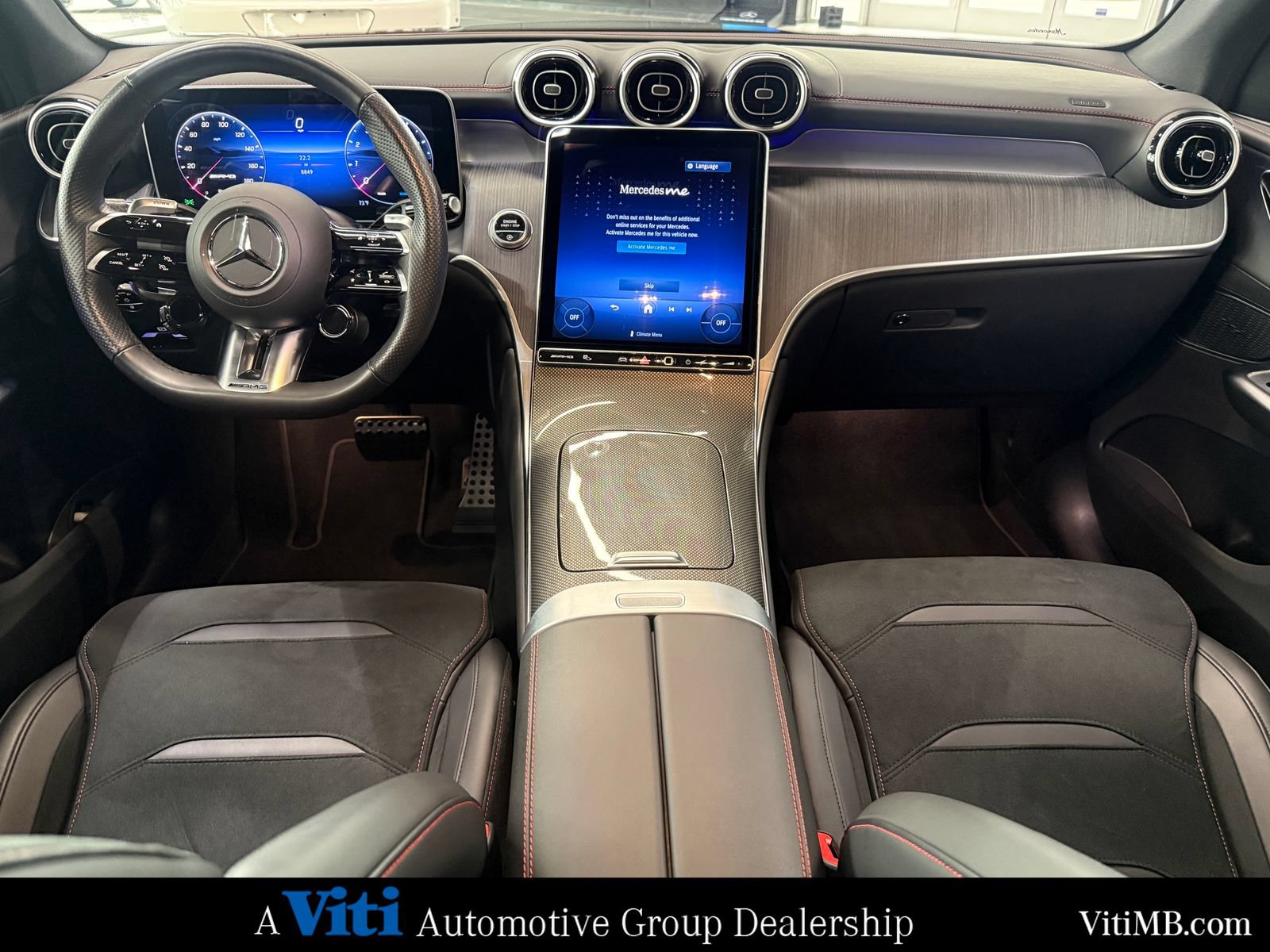 Certified 2025 Mercedes-Benz GLC 43 AMG 4MATIC image 2