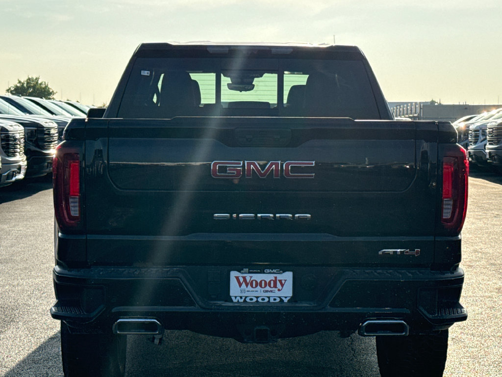 New 2026 GMC Sierra 1500 AT4 w/ AT4 Premium Package AWD/4WD image 8