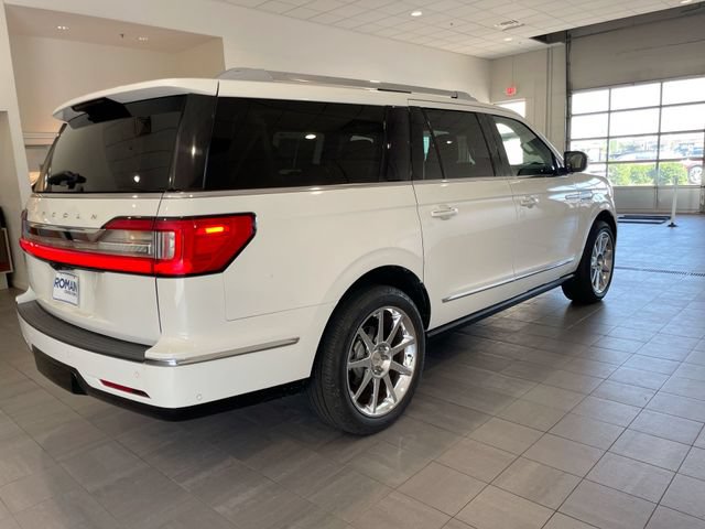 Used 2020 Lincoln Navigator L Reserve w/ Equipment Group 208A Reserve AWD/4WD image 5