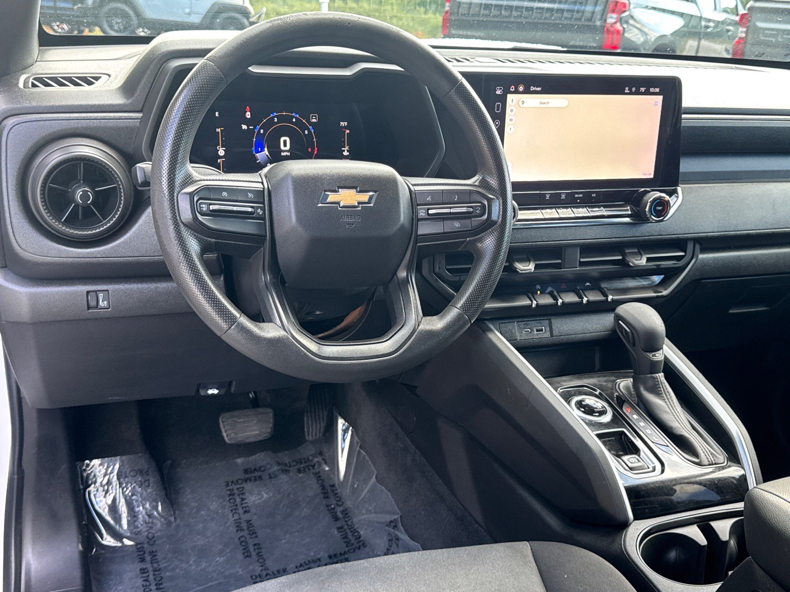 Used 2023 Chevrolet Colorado W/T w/ Safety Package AWD/4WD image 10