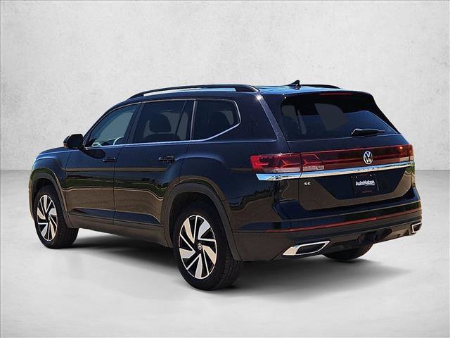 Used 2025 Volkswagen Atlas SE FWD image 8