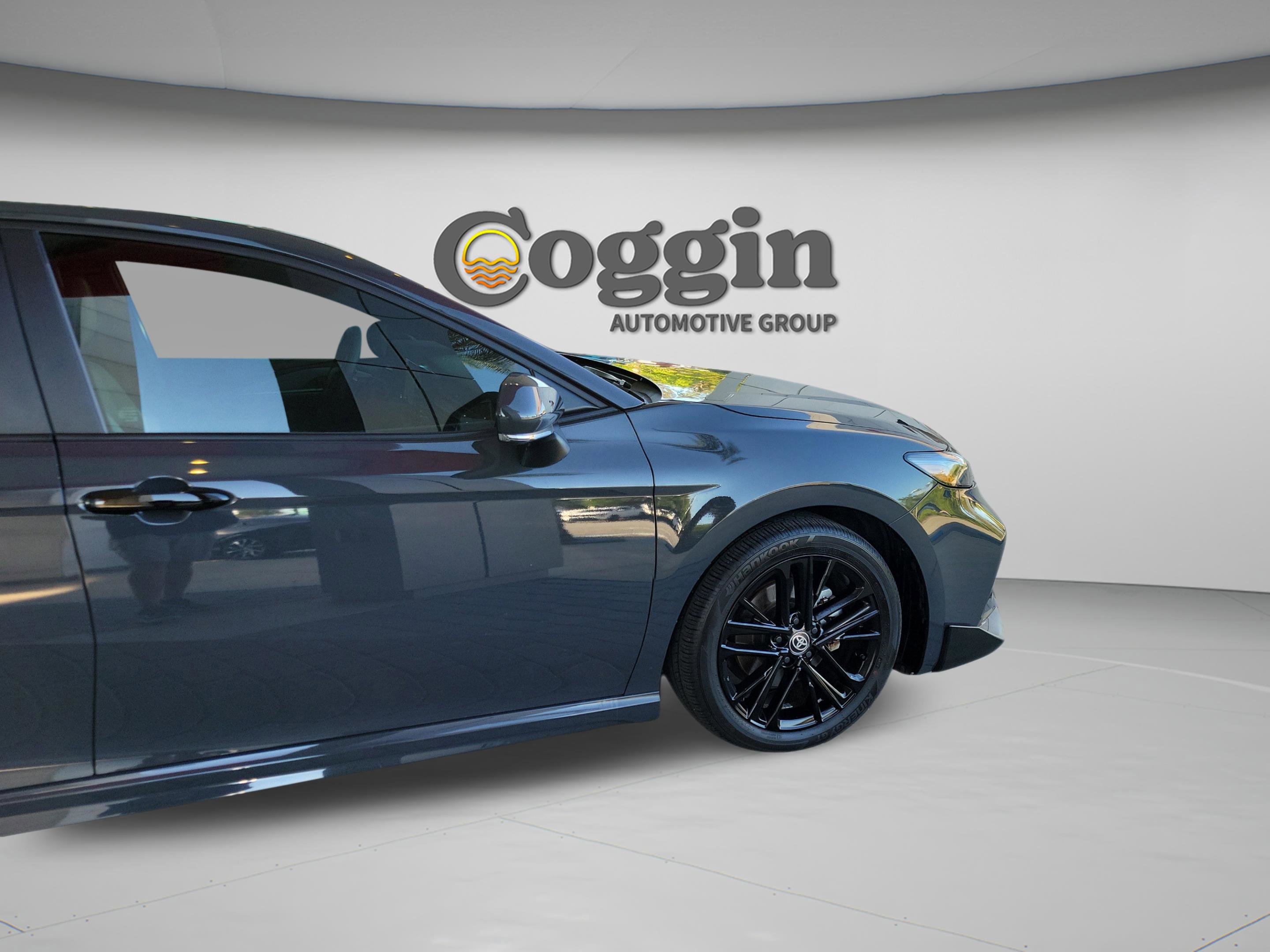 Certified 2025 Toyota Camry SE image 32