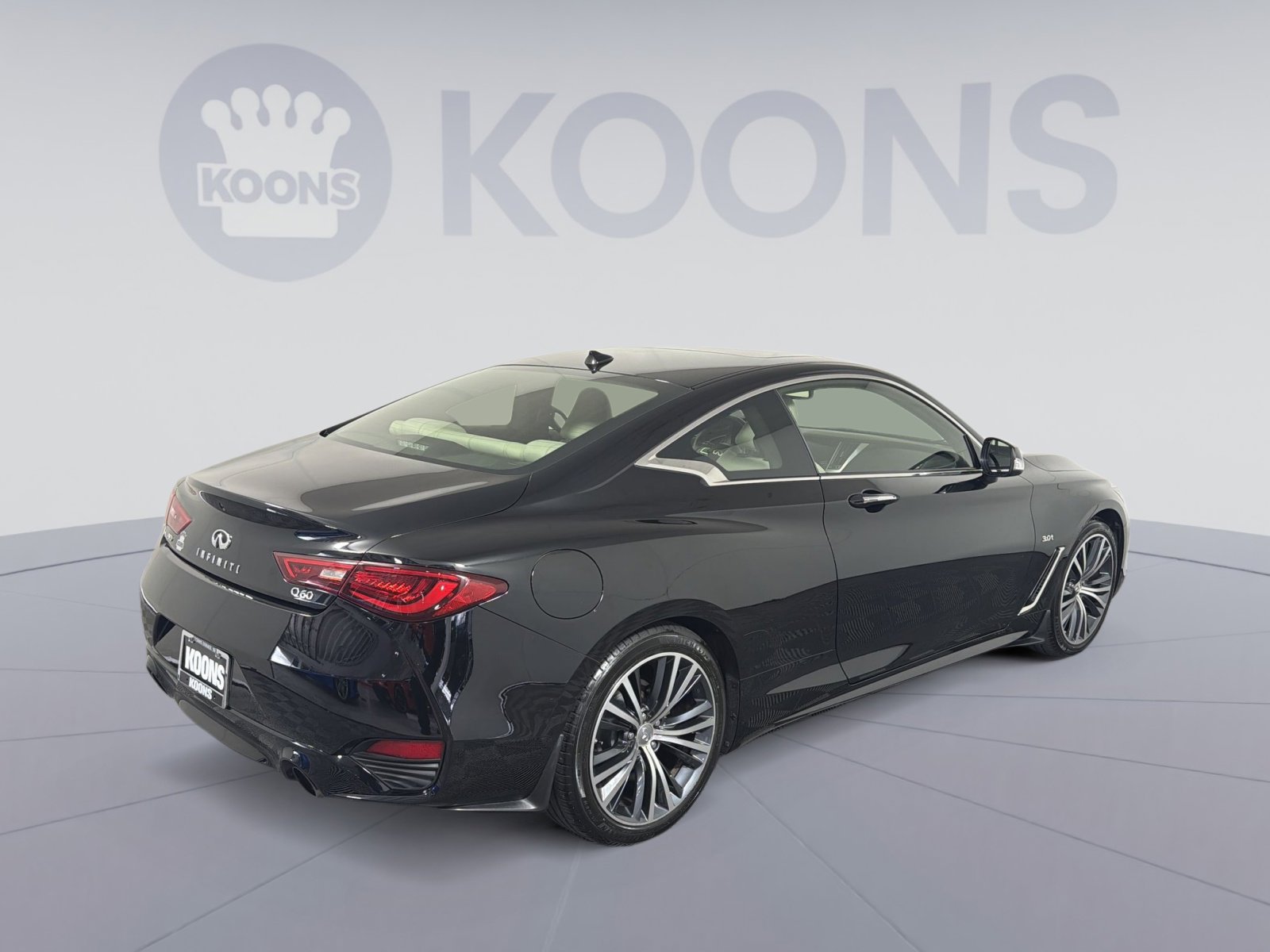 Used 2017 INFINITI Q60 w/ Cargo Package image 7