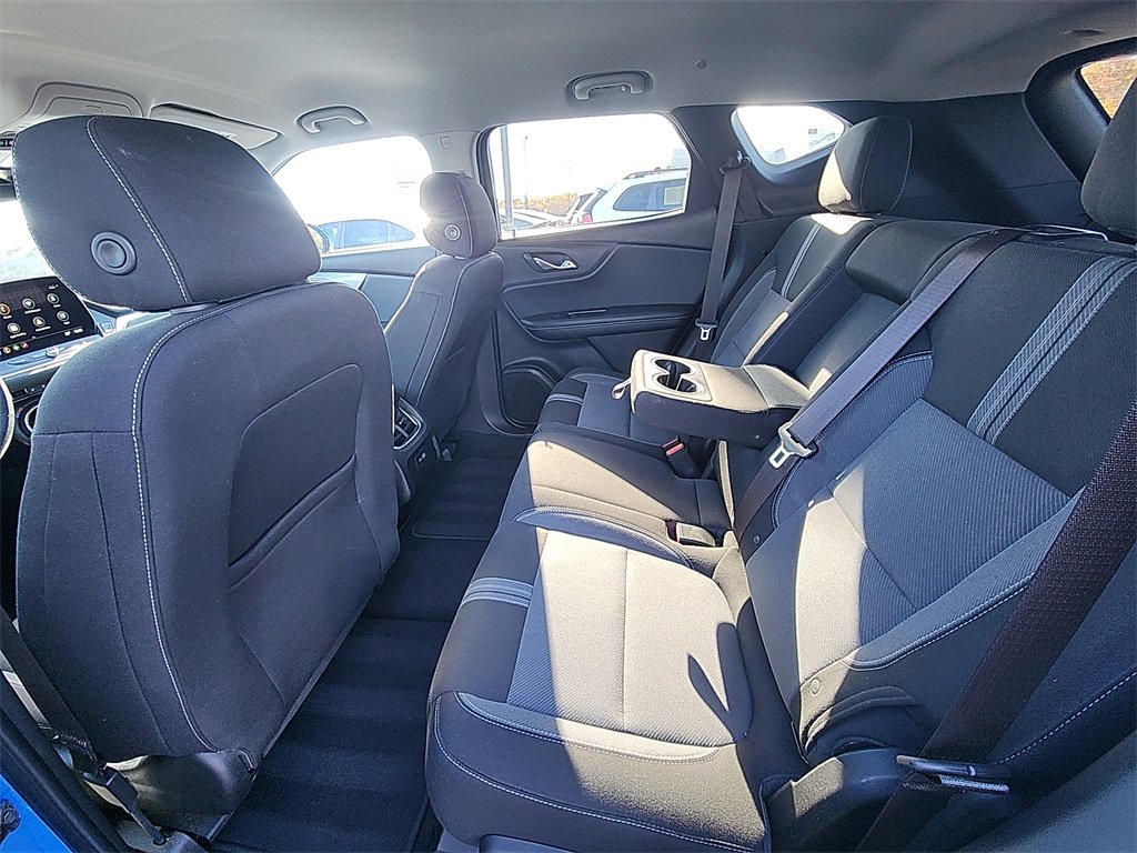 Used 2024 Chevrolet Blazer LT w/ Convenience Package image 28