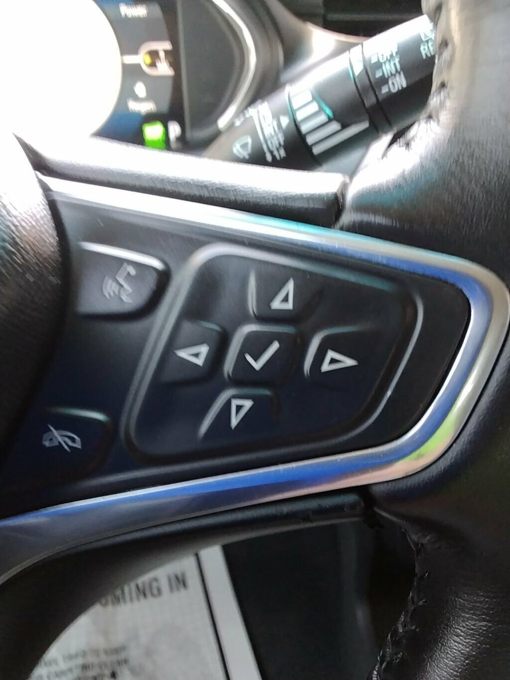 Used 2019 Chevrolet Bolt Premier w/ Infotainment Package image 15