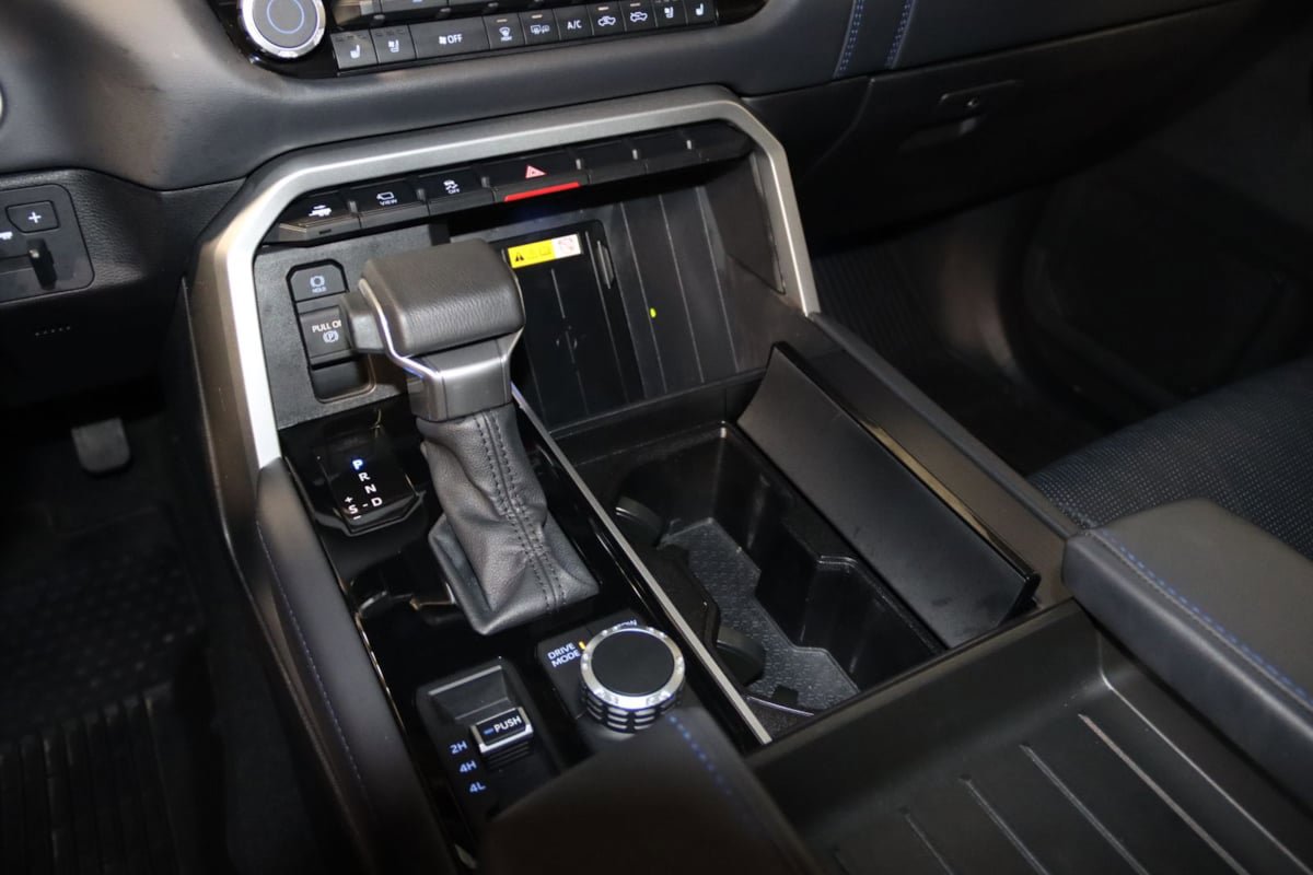 Used 2024 Toyota Tundra Platinum AWD/4WD image 49