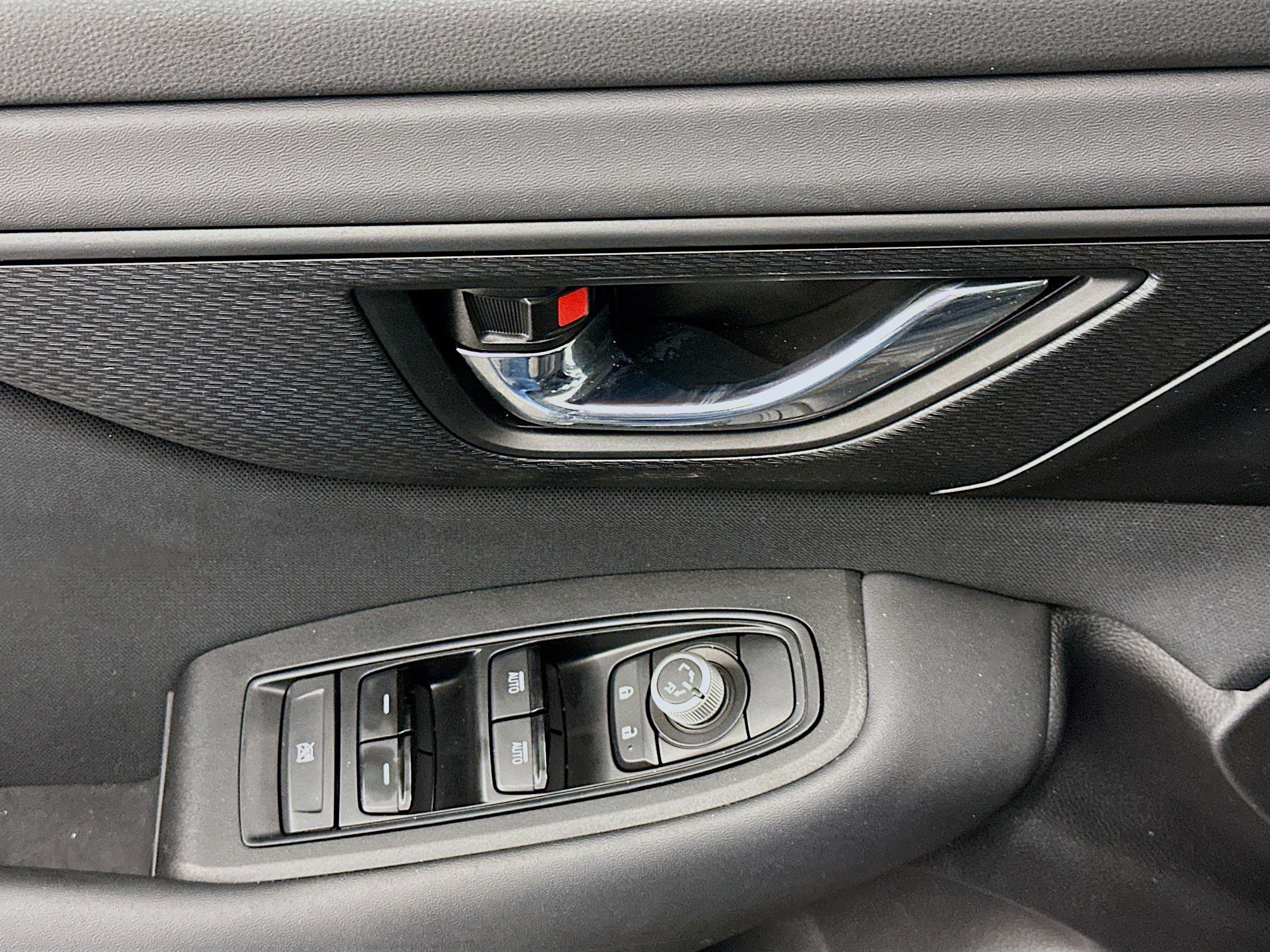 Used 2025 Subaru Outback Premium image 15