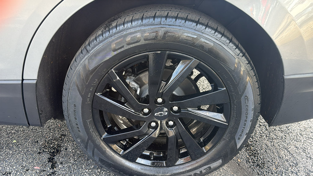 Used 2023 Chevrolet Equinox LS w/ LS Convenience Package AWD/4WD image 10