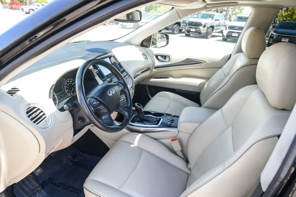Used 2019 INFINITI QX60 Pure FWD image 16