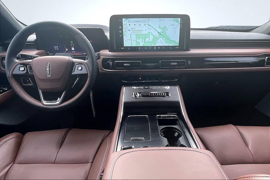 New 2026 Lincoln Aviator Reserve w/ Luxury Package RWD image 5