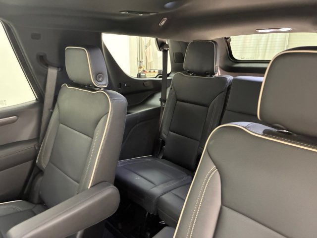 Certified 2026 Chevrolet Tahoe Premier AWD/4WD image 18
