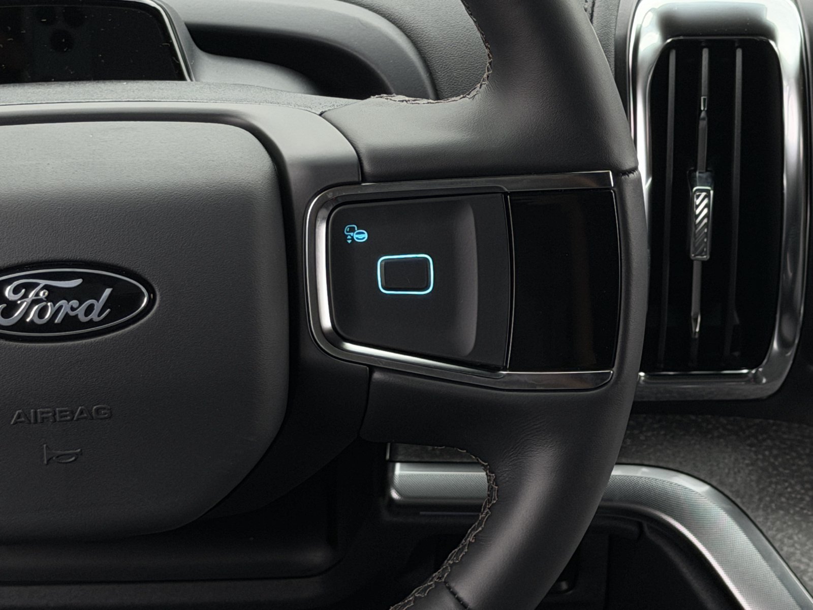 New 2026 Ford Expedition Tremor AWD/4WD image 14