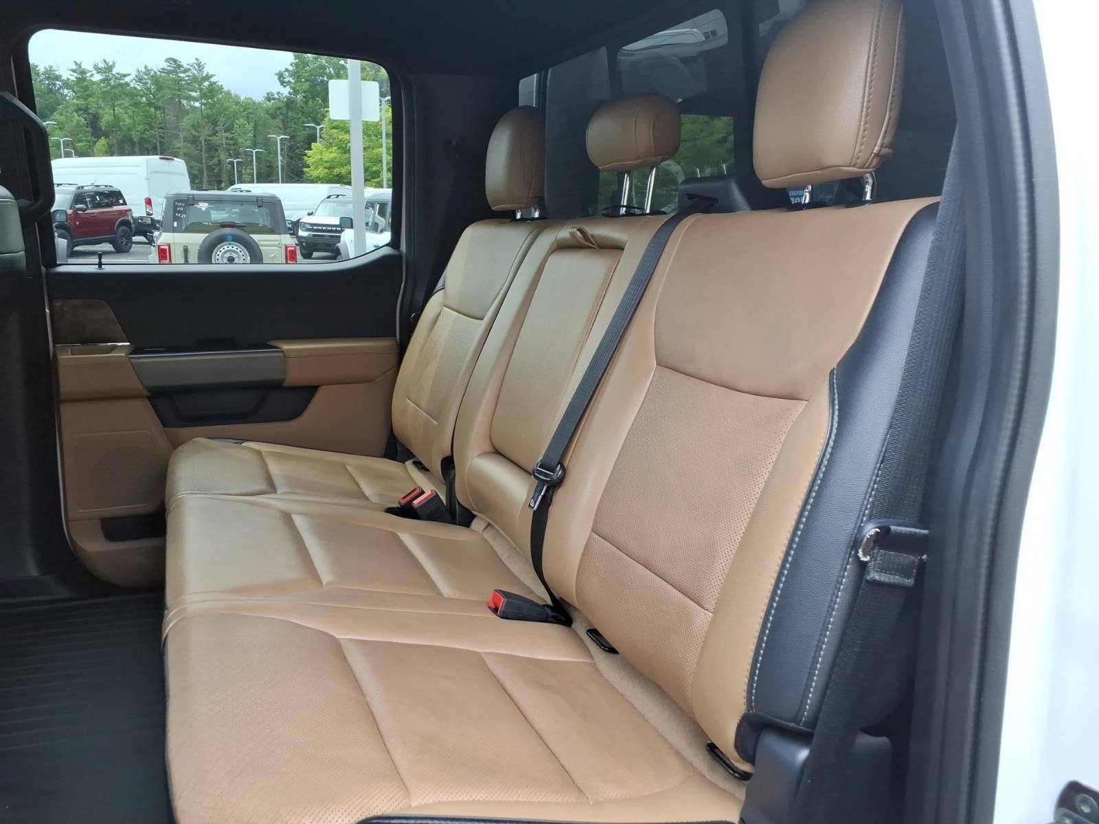 Used 2021 Ford F150 Lariat w/ Trailer Tow Package AWD/4WD image 30