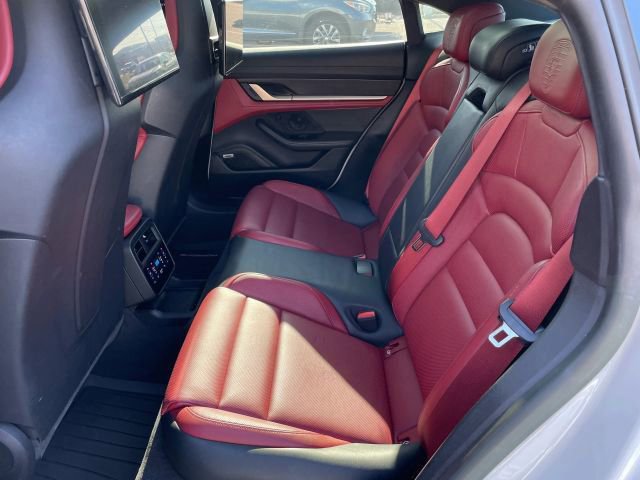 Used 2023 Porsche Taycan GTS image 43