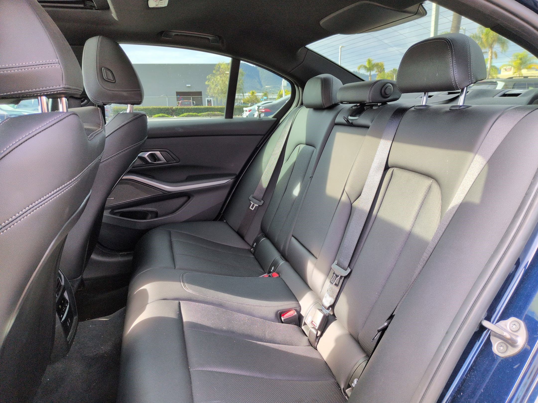 Certified 2024 BMW 330i Sedan w/ M Sport Package image 30