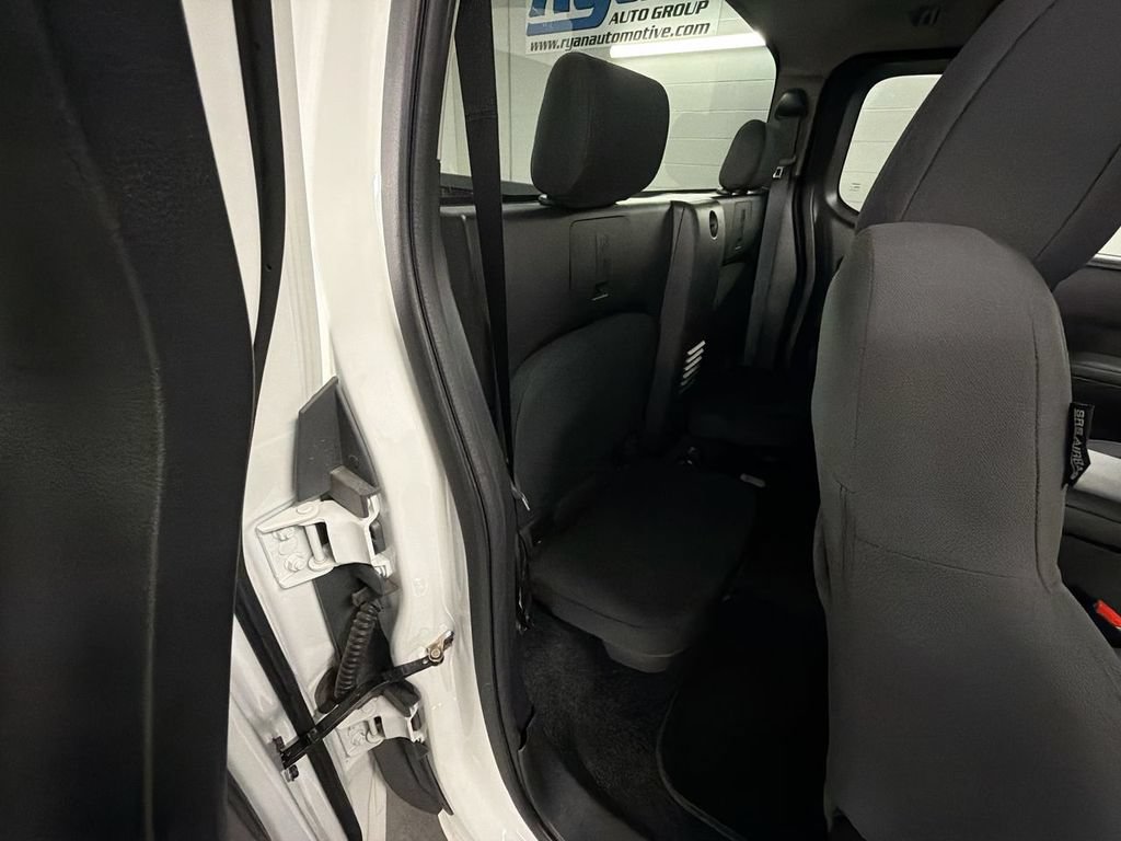 Used 2022 Nissan Frontier S RWD image 24