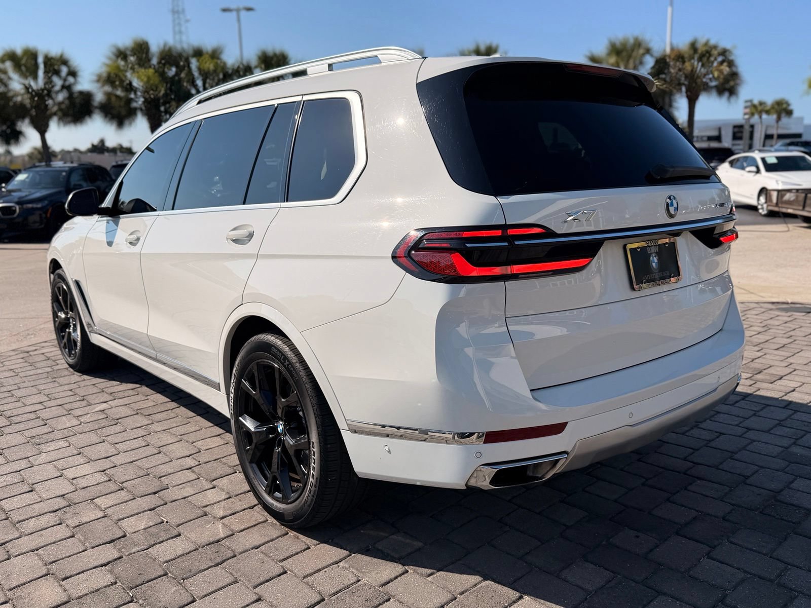 Certified 2024 BMW X7 xDrive40i AWD/4WD image 11