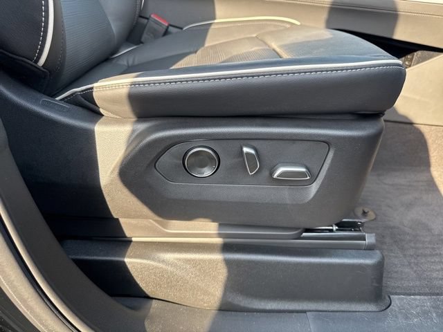 Certified 2025 Cadillac Escalade Sport w/ Touring Package AWD/4WD image 30
