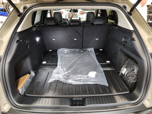 Certified 2025 MAZDA CX-50 AWD 2.5 Turbo w/ Weather Package image 27