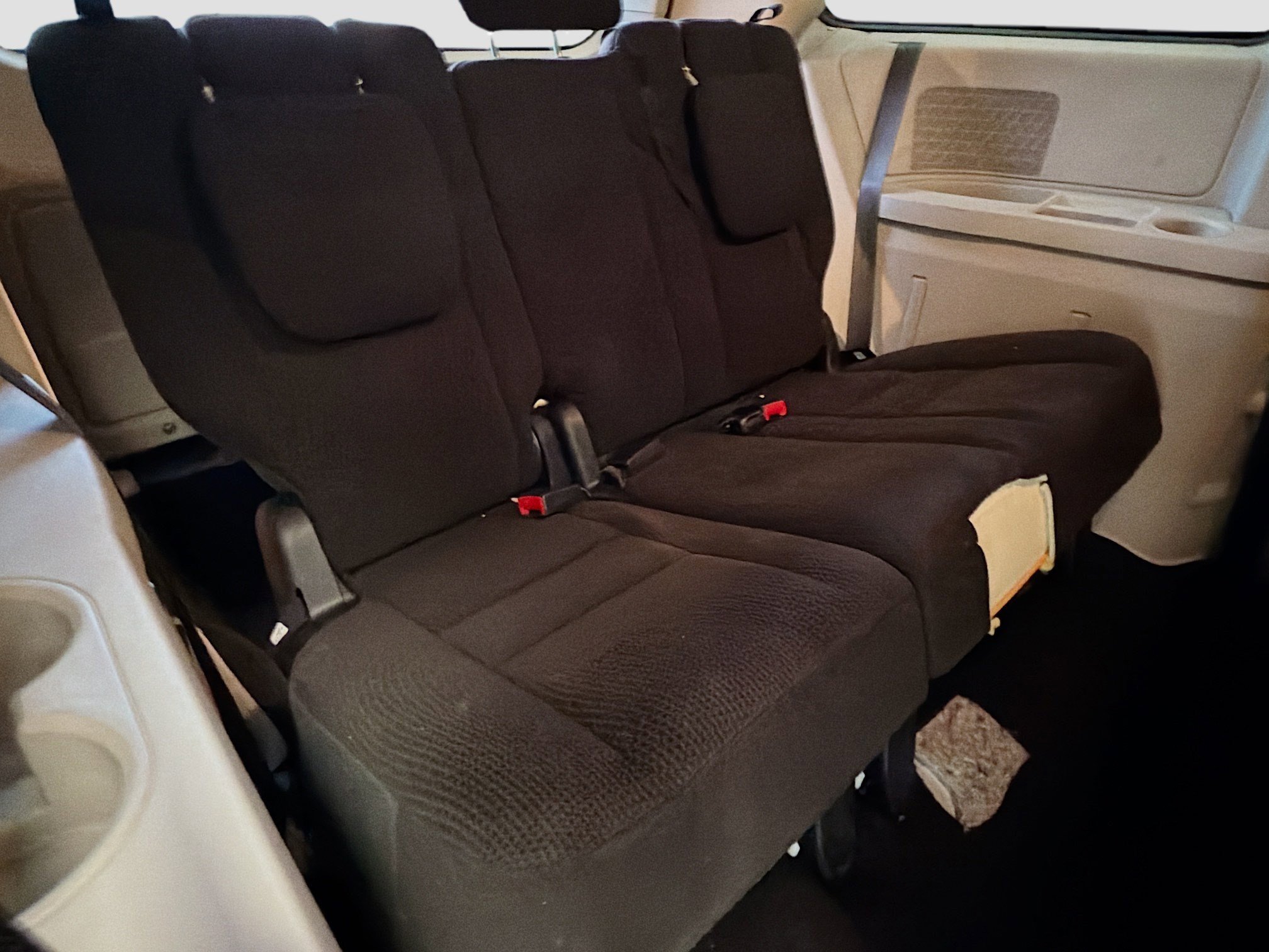 Used 2016 Dodge Grand Caravan American Value Package w/ UConnect Hands-Free Group image 11