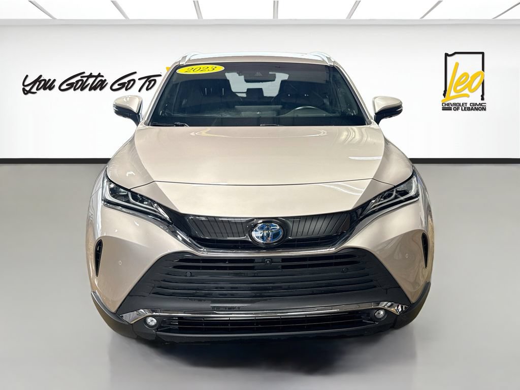 Used 2023 Toyota Venza Limited AWD/4WD image 2