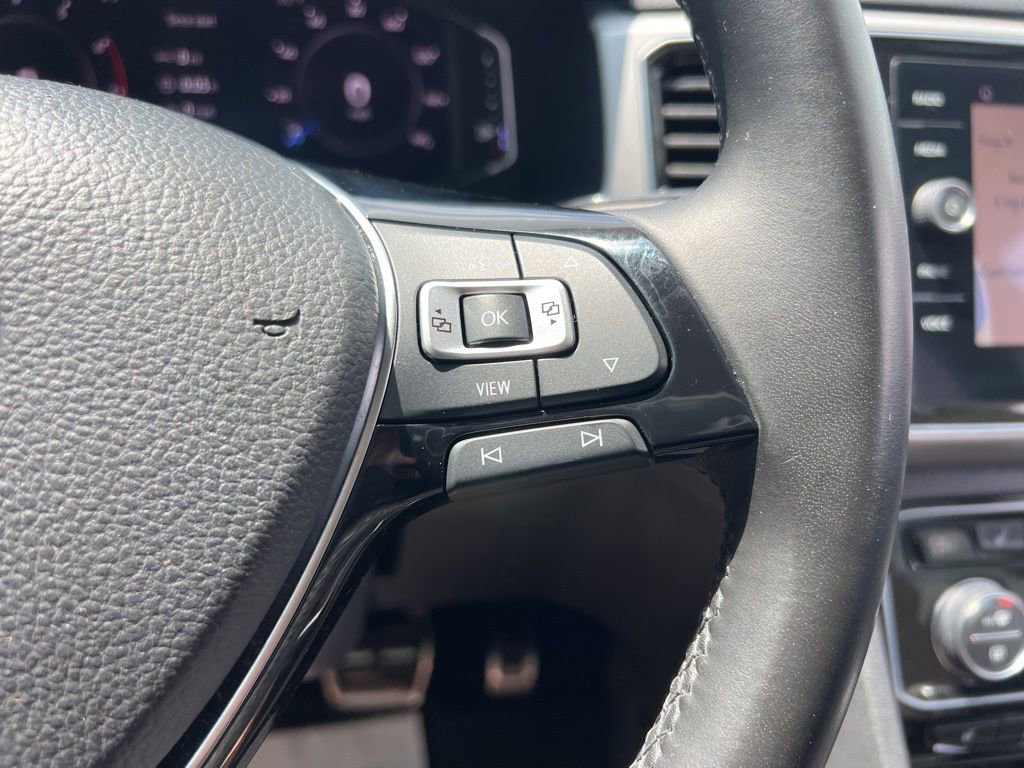 Used 2019 Volkswagen Atlas SEL R-Line FWD image 17