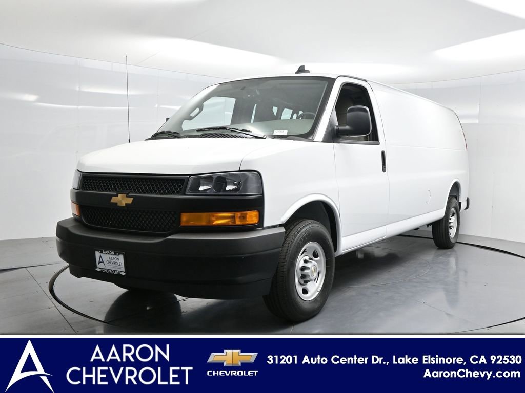 New 2025 Chevrolet Express 3500 Extended w/ Driver Convenience Package
