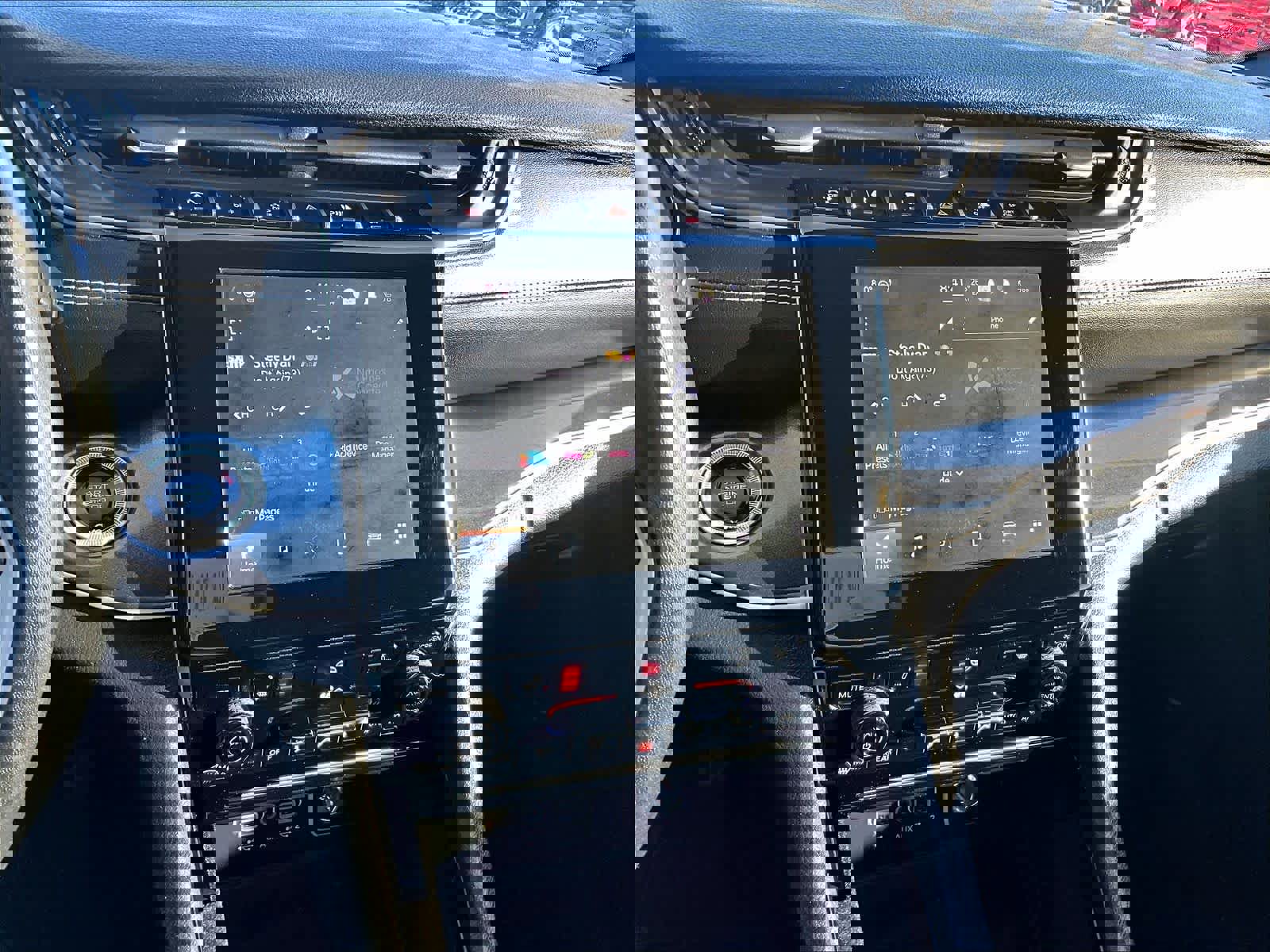 Used 2021 Jeep Grand Cherokee L Laredo image 27