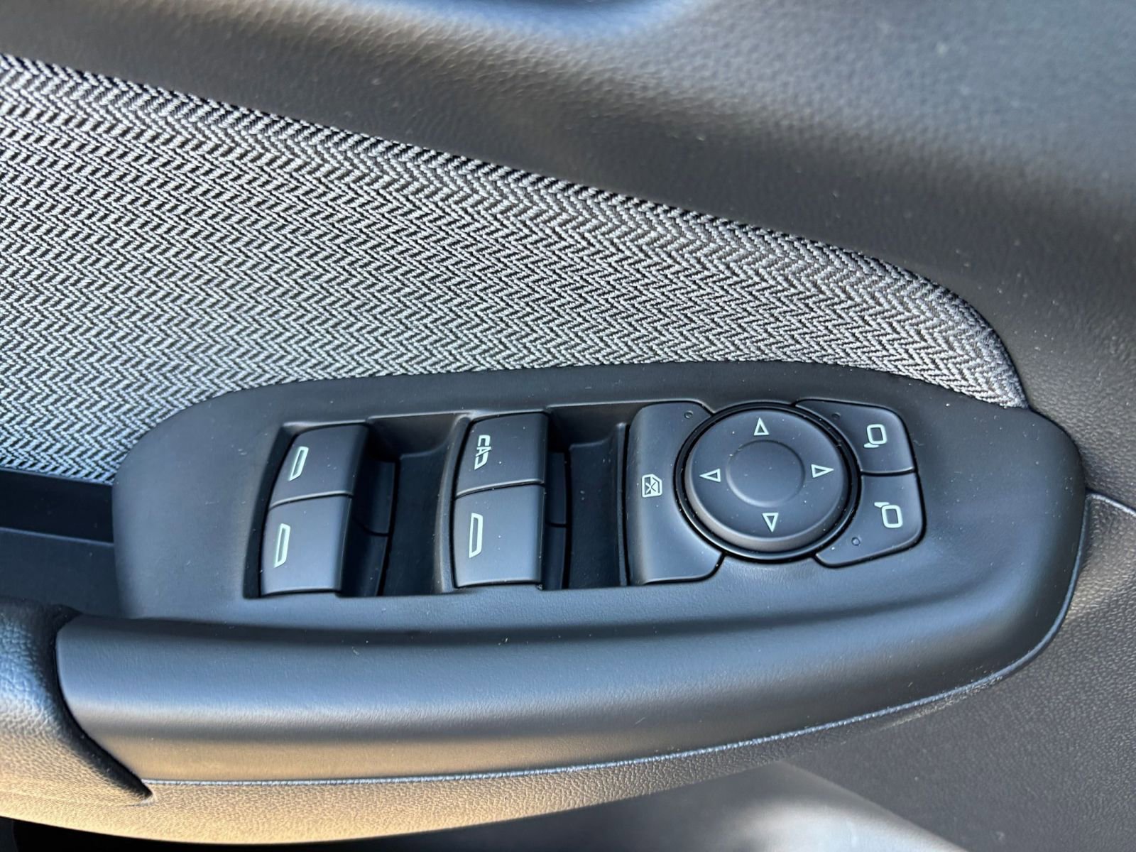 Used 2025 Chevrolet TrailBlazer LT image 20